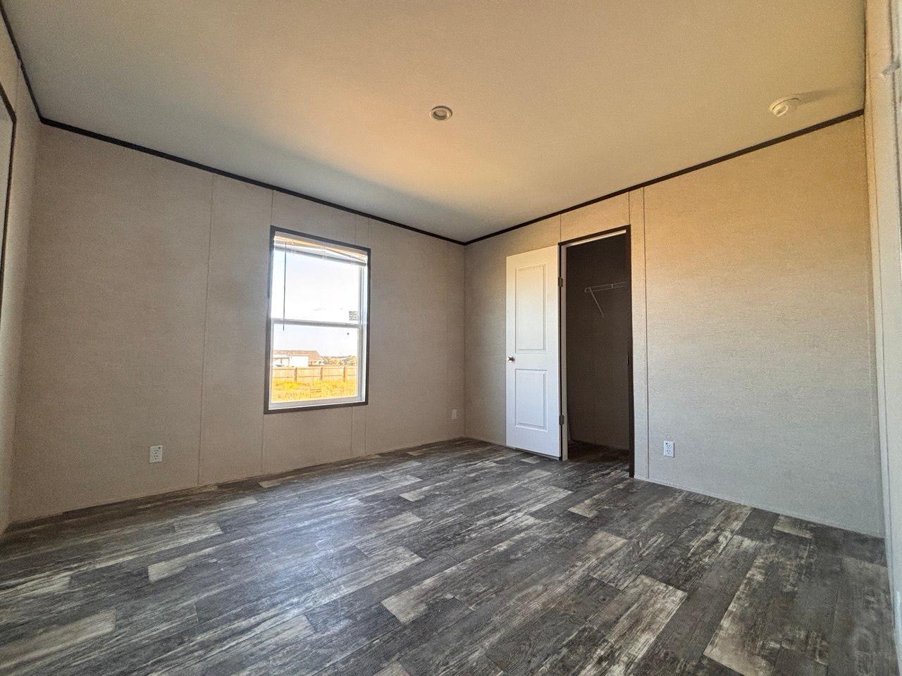 149 Castellana Way Elgin, TX 78621