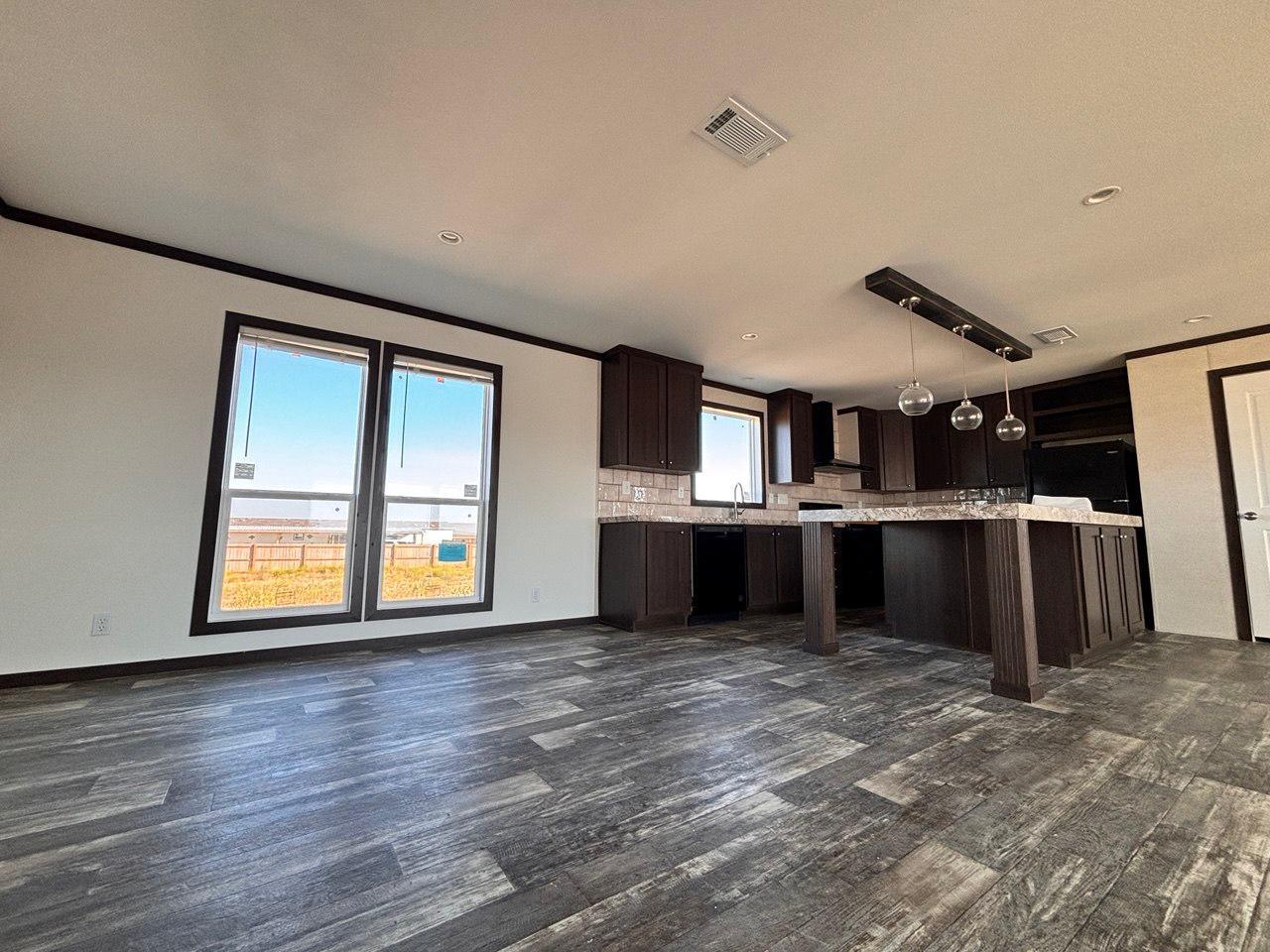 149 Castellana Way Elgin, TX 78621