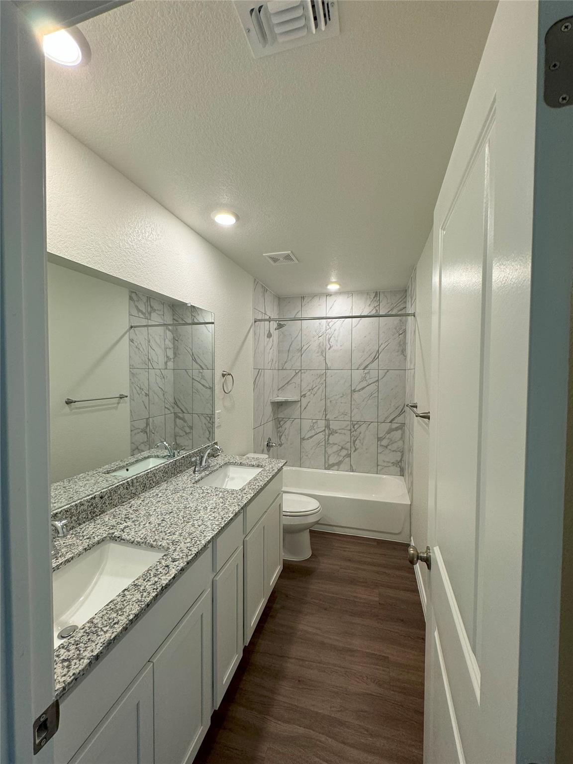 501 Double Vision Rd Jarrell, TX 76537