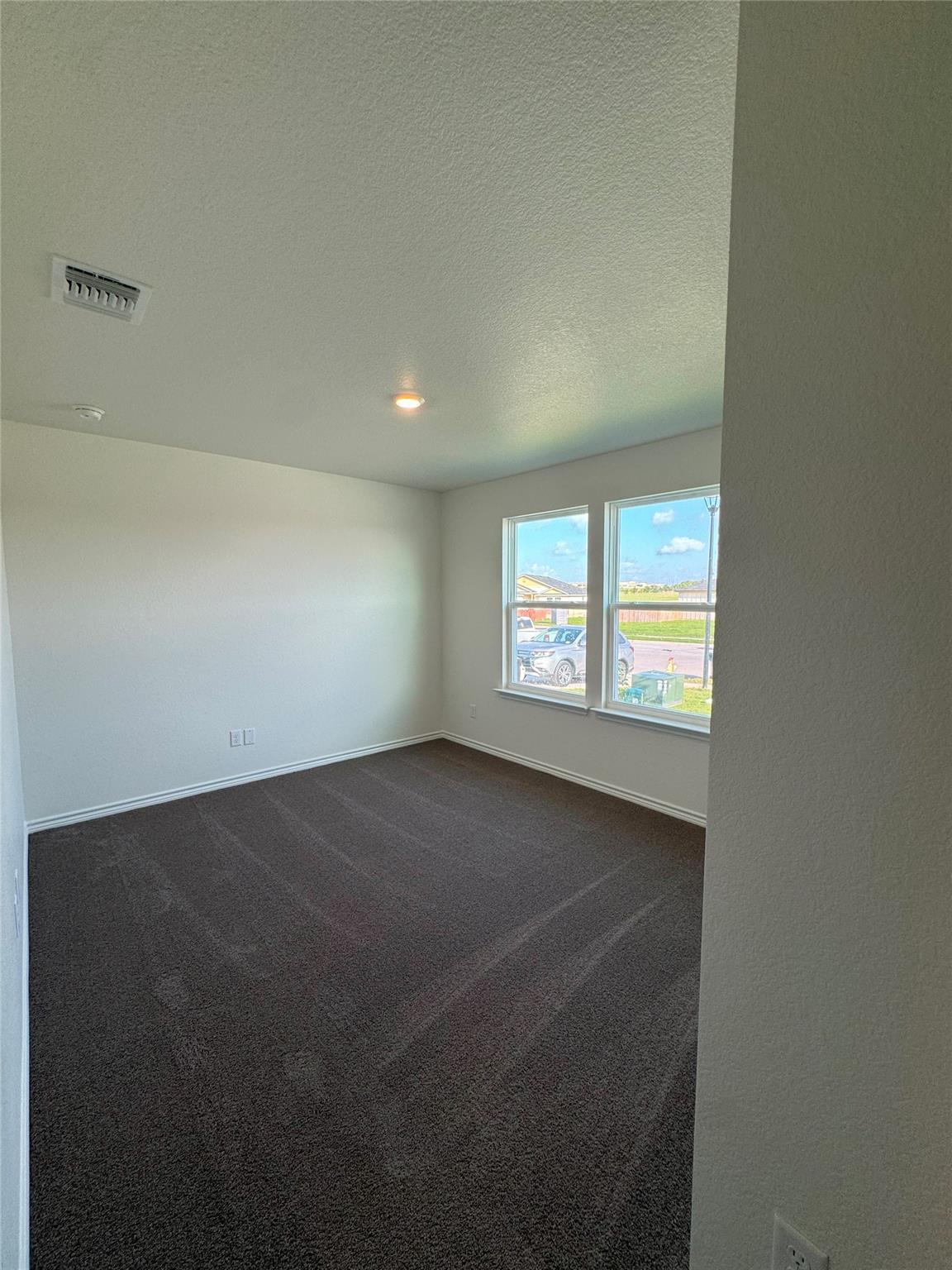 501 Double Vision Rd Jarrell, TX 76537