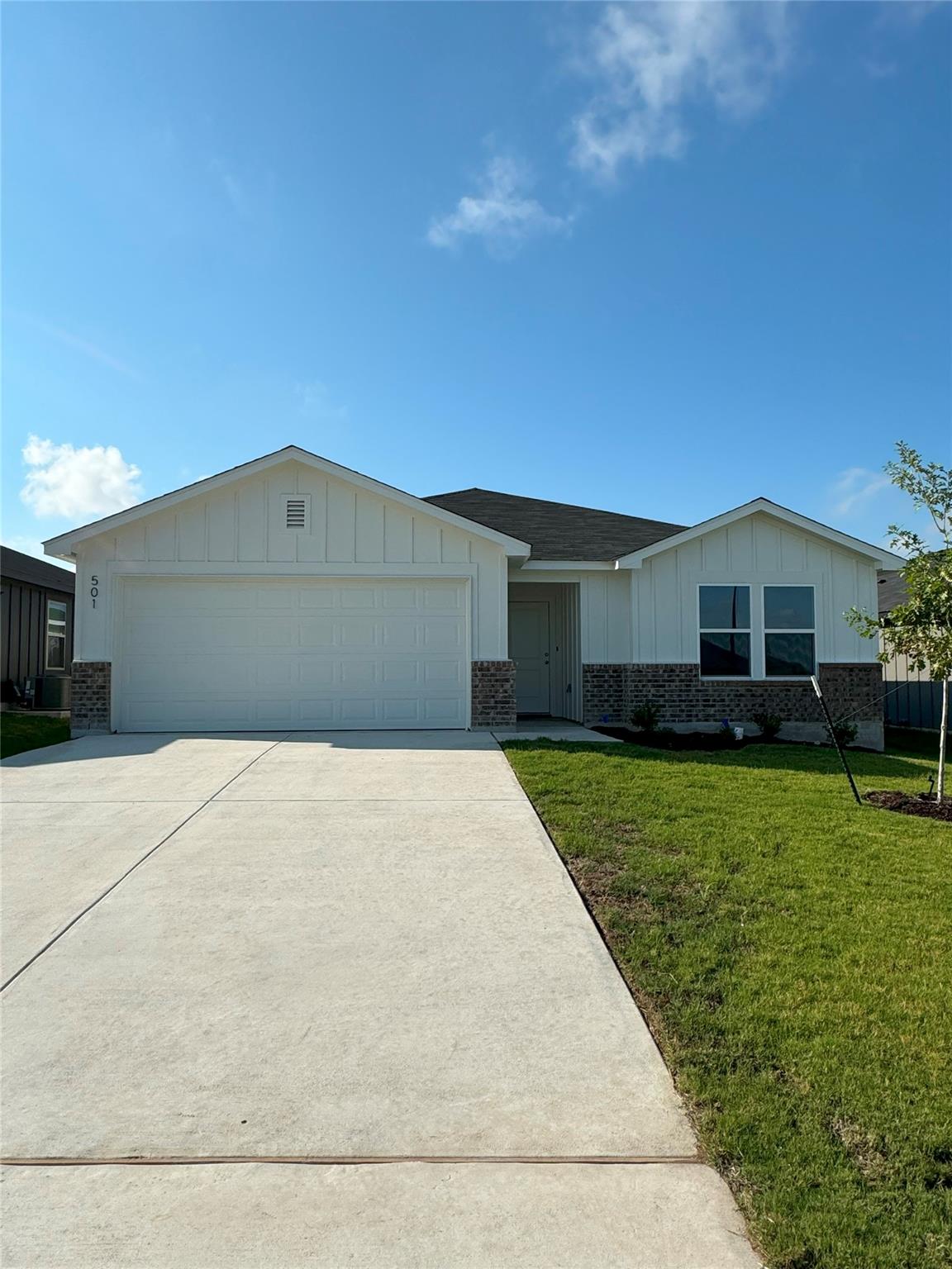 501 Double Vision Rd Jarrell, TX 76537