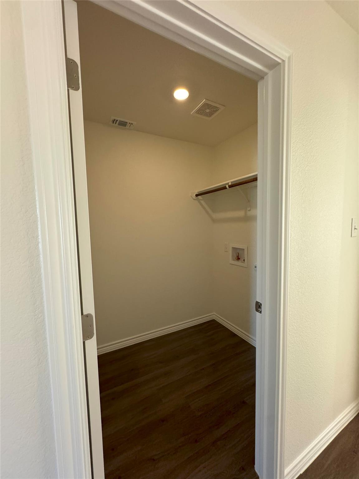 501 Double Vision Rd Jarrell, TX 76537