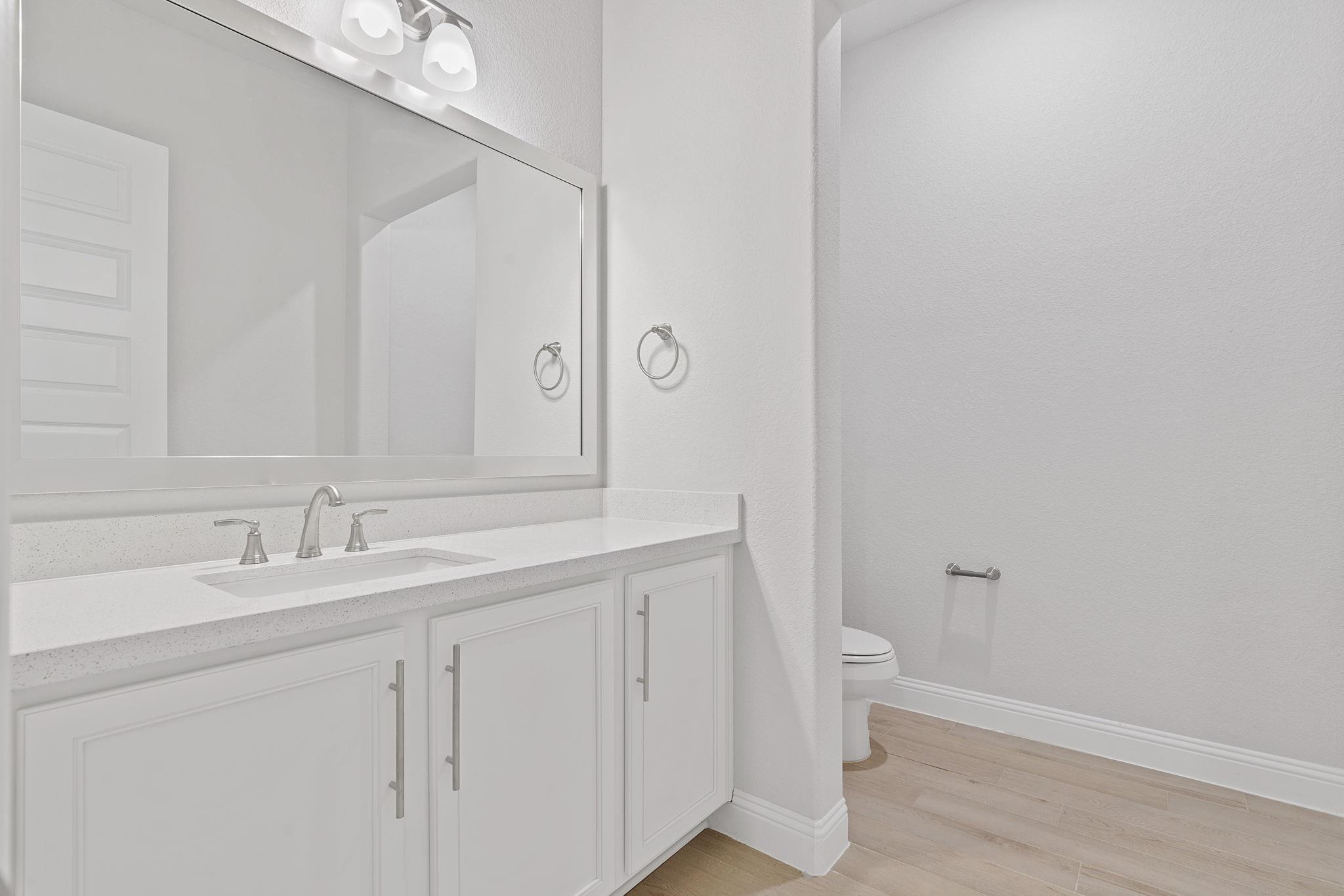 102 Majestic Arroyo Way Lakeway, TX 78738