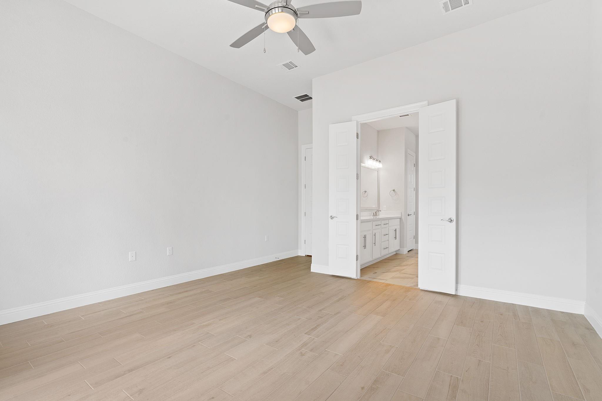 102 Majestic Arroyo Way Lakeway, TX 78738