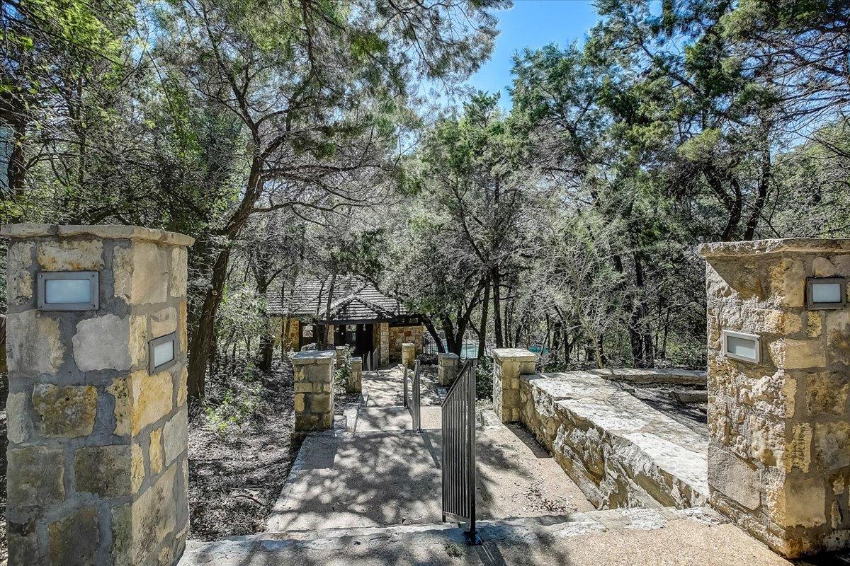 4711 Spicewood Springs Rd #2-112 Austin, TX 78759