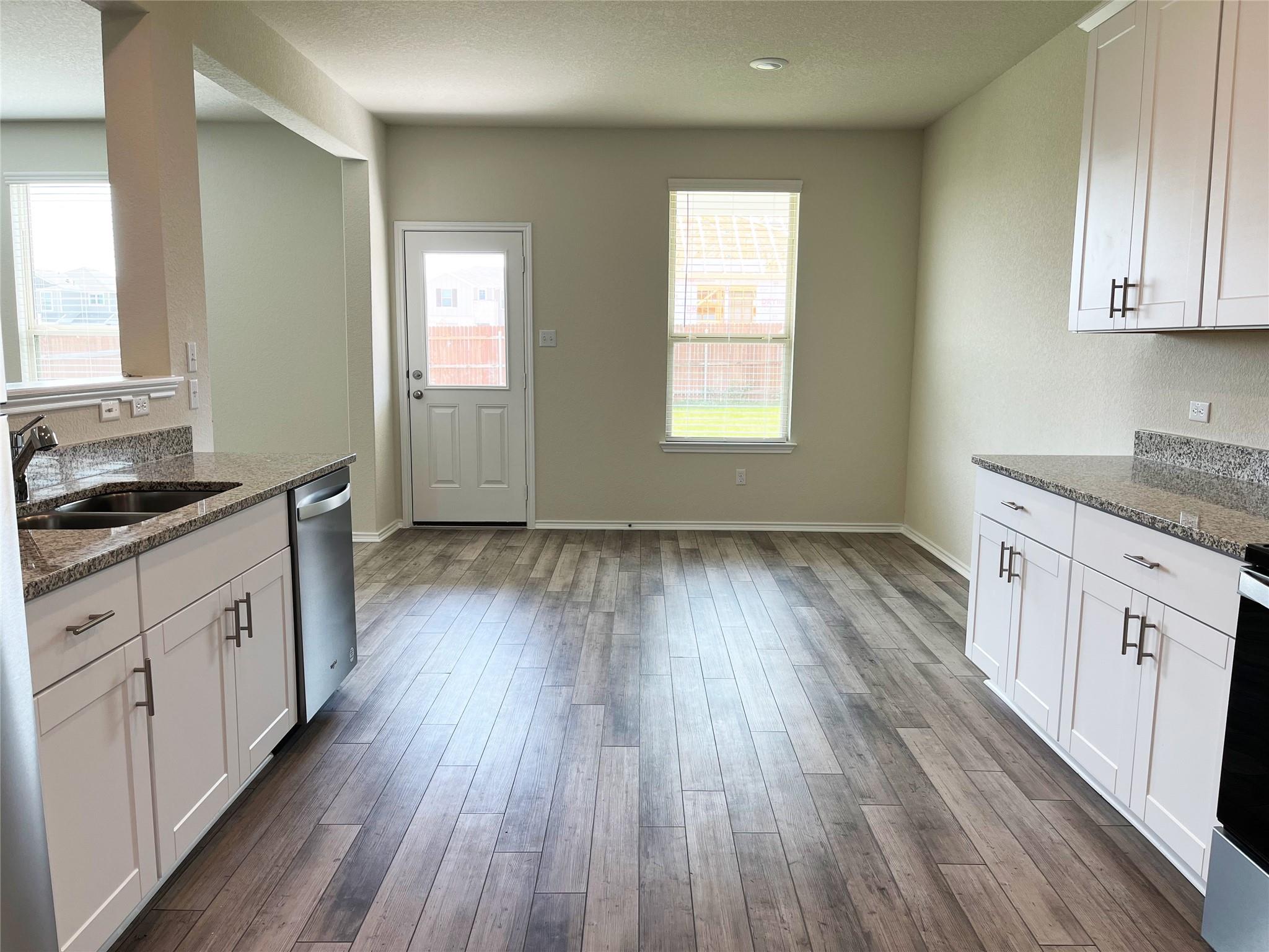 54 Pacific Loon St Leander, TX 78641