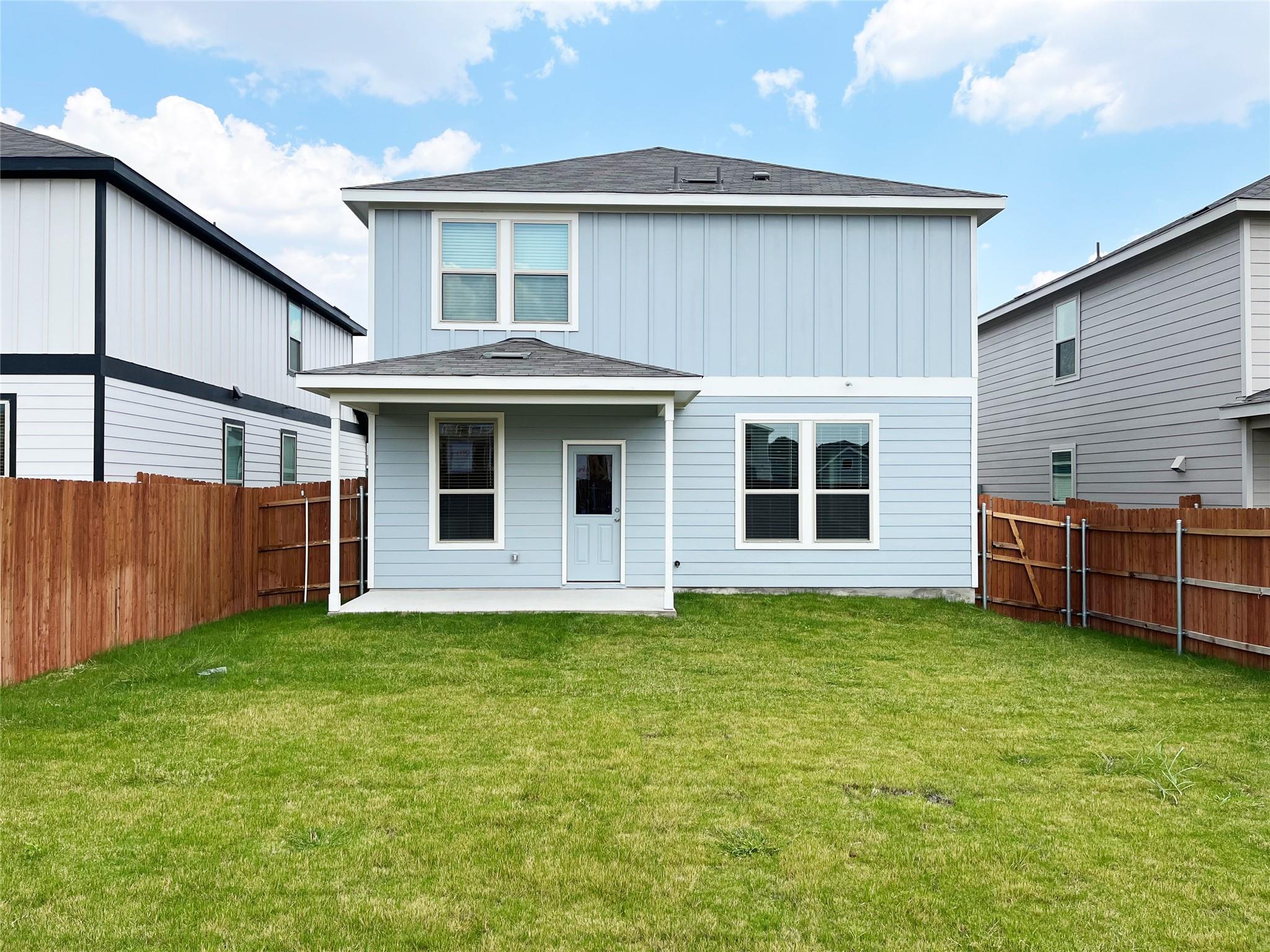 54 Pacific Loon St Leander, TX 78641