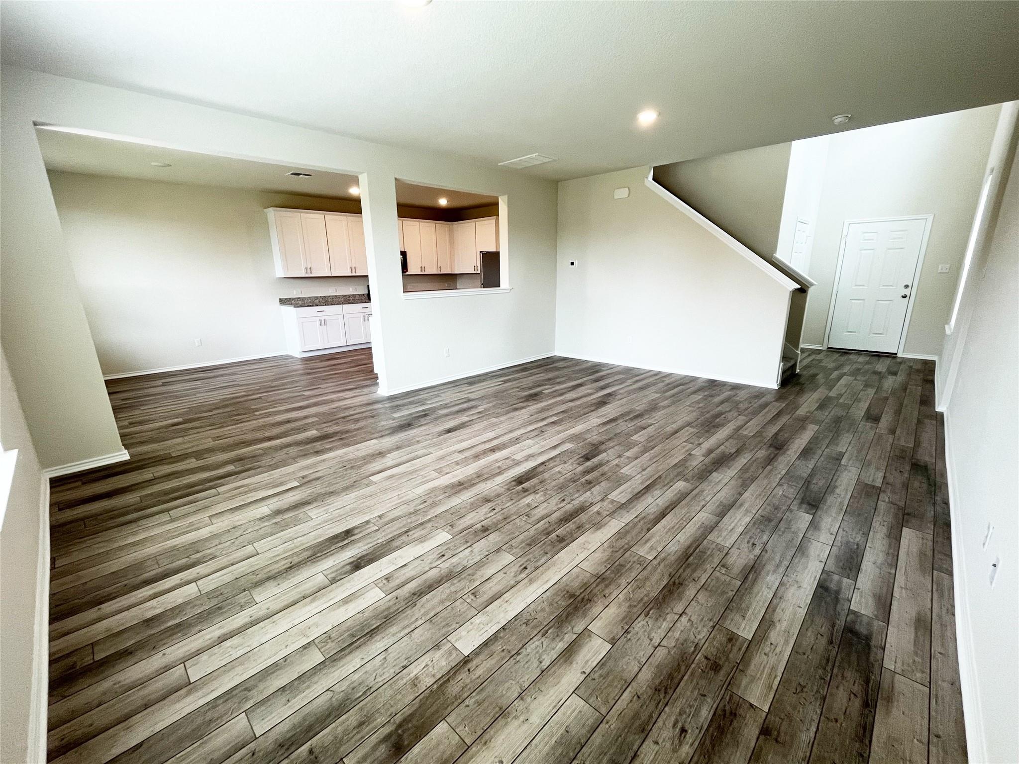 54 Pacific Loon St Leander, TX 78641