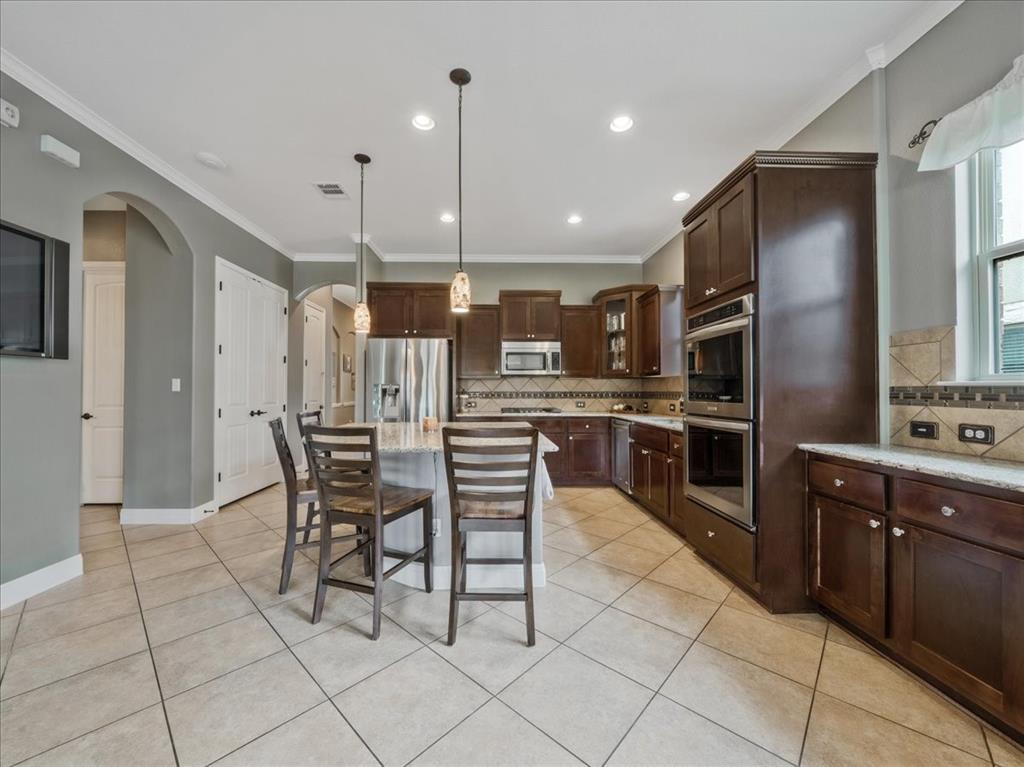 910 Wild Rose Dr Austin, TX 78737