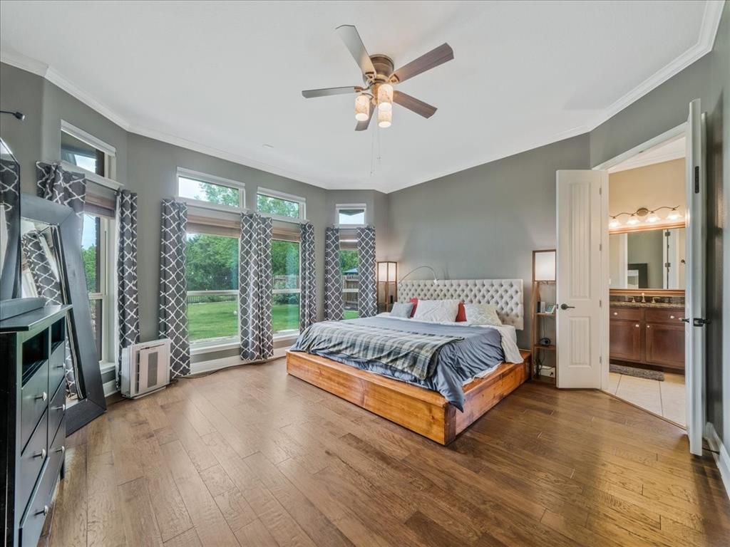 910 Wild Rose Dr Austin, TX 78737