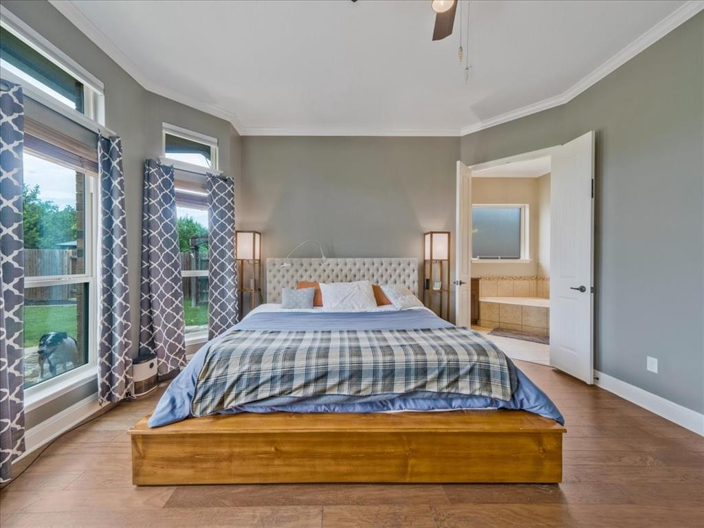 910 Wild Rose Dr Austin, TX 78737