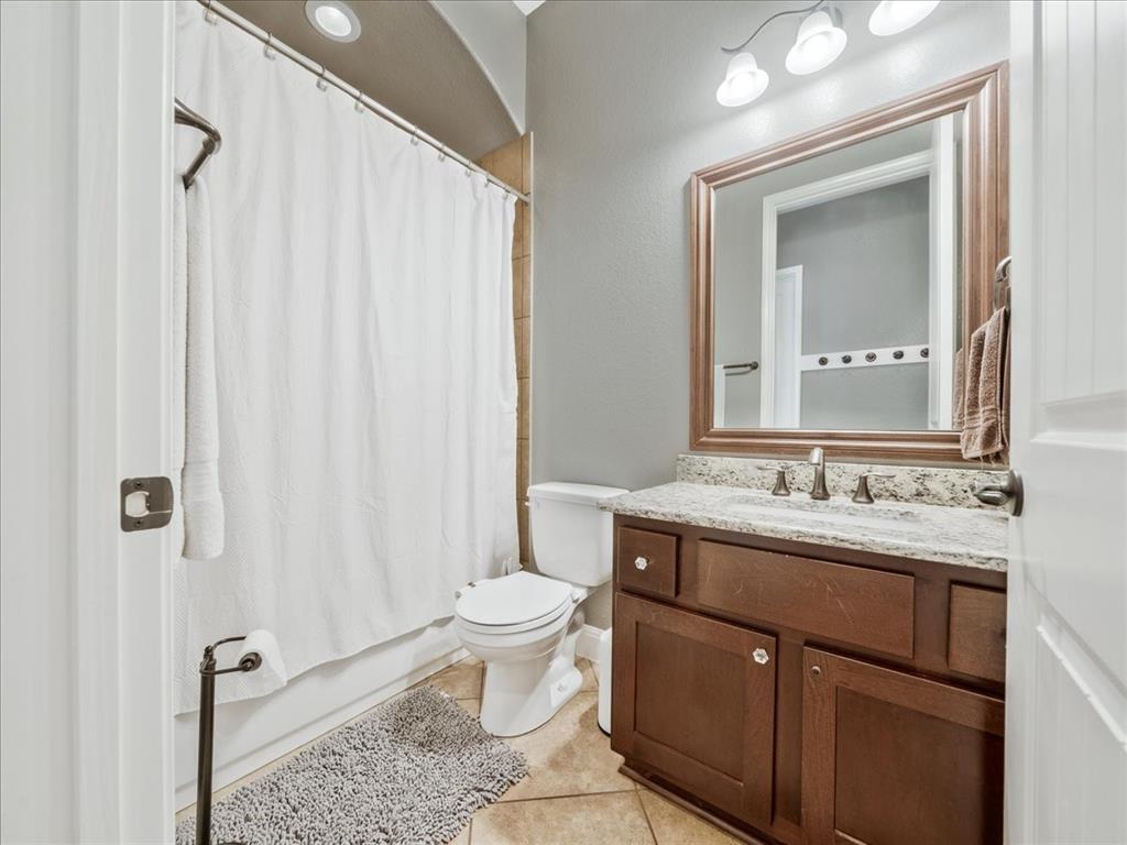 910 Wild Rose Dr Austin, TX 78737