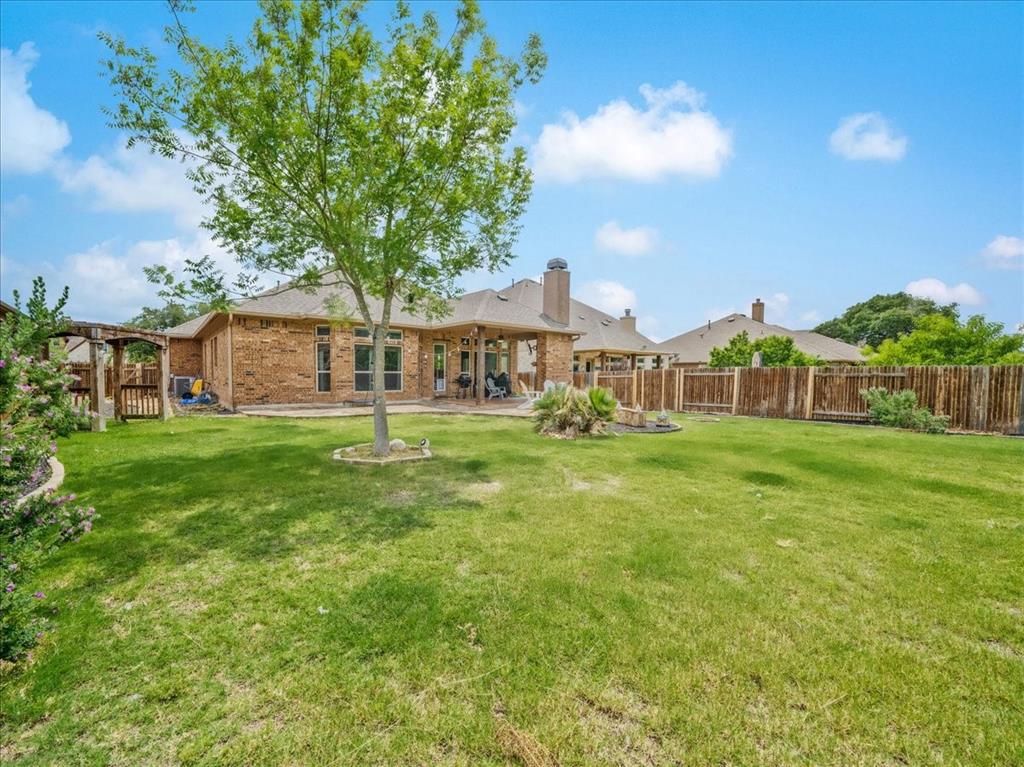 910 Wild Rose Dr Austin, TX 78737