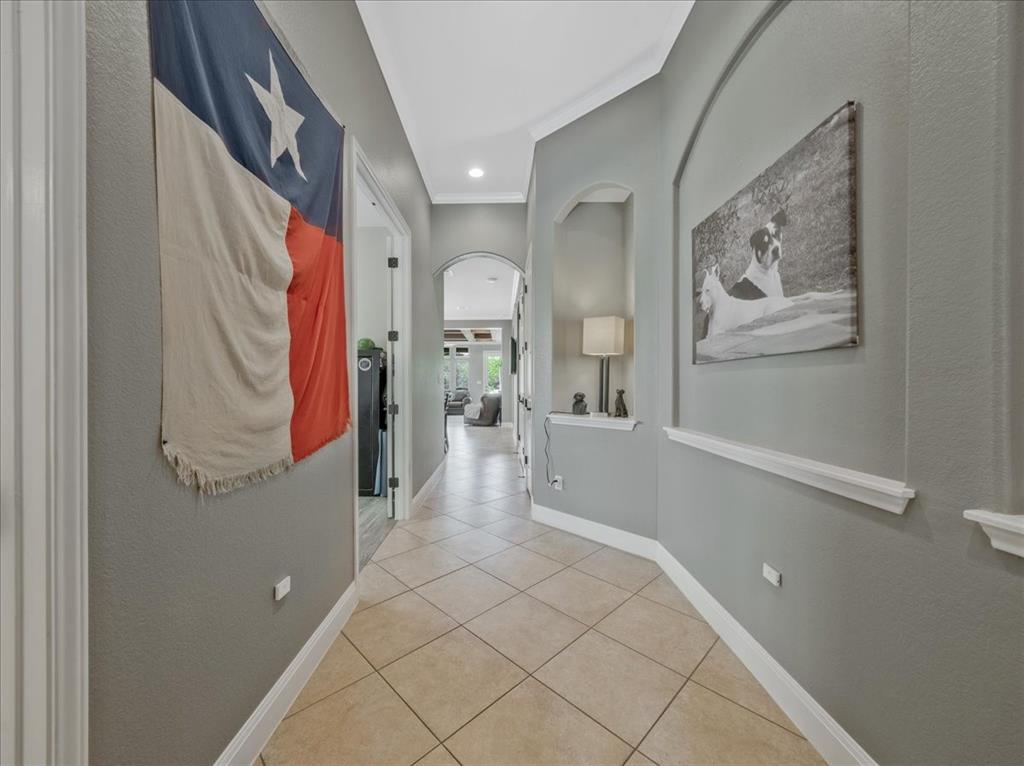 910 Wild Rose Dr Austin, TX 78737