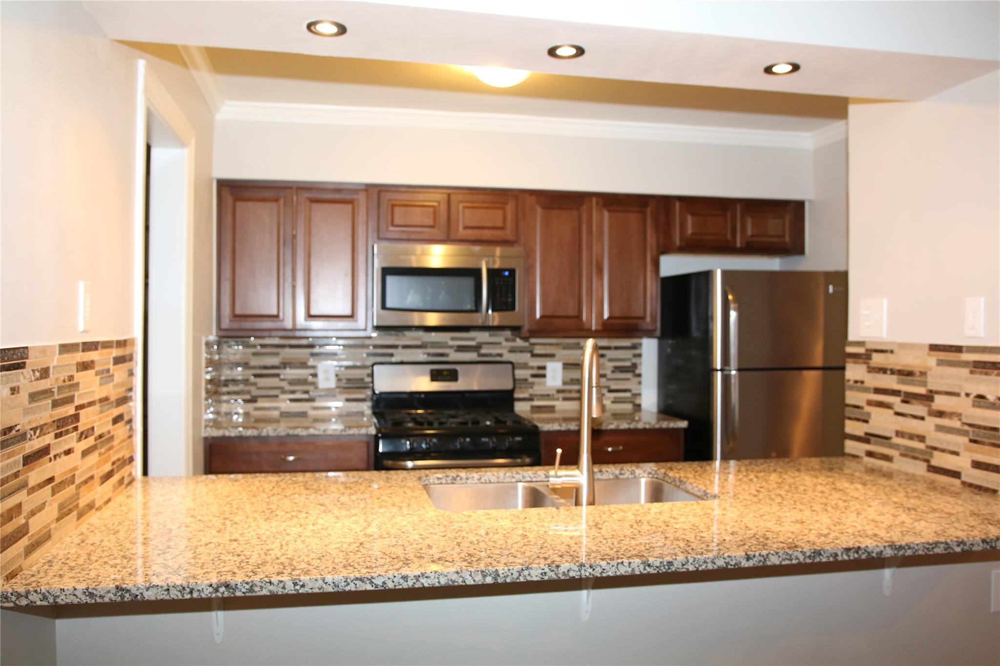 700 Castle Ridge Rd #A Austin, TX 78746