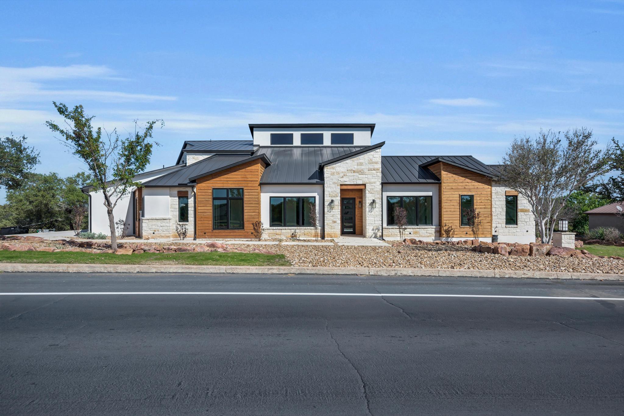 101 Silver Way Horseshoe Bay, TX 78657