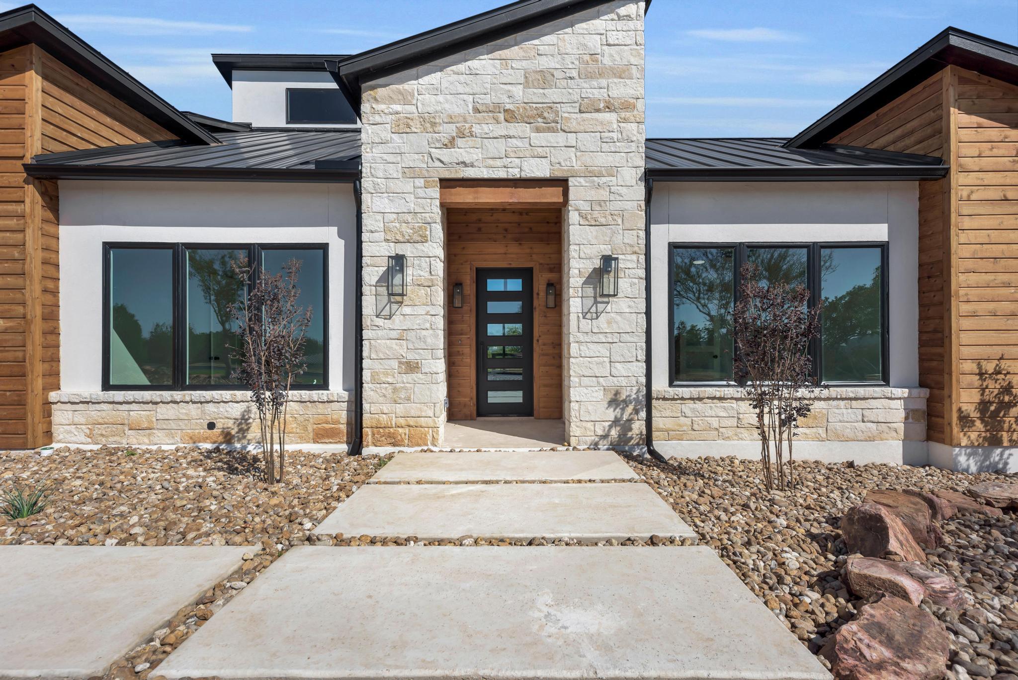 101 Silver Way Horseshoe Bay, TX 78657