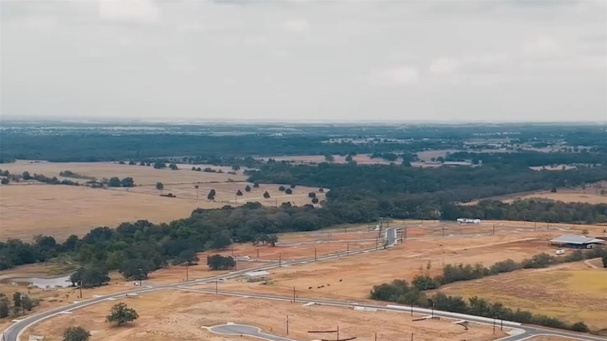 167 Palisade Rd Elgin, TX 78621